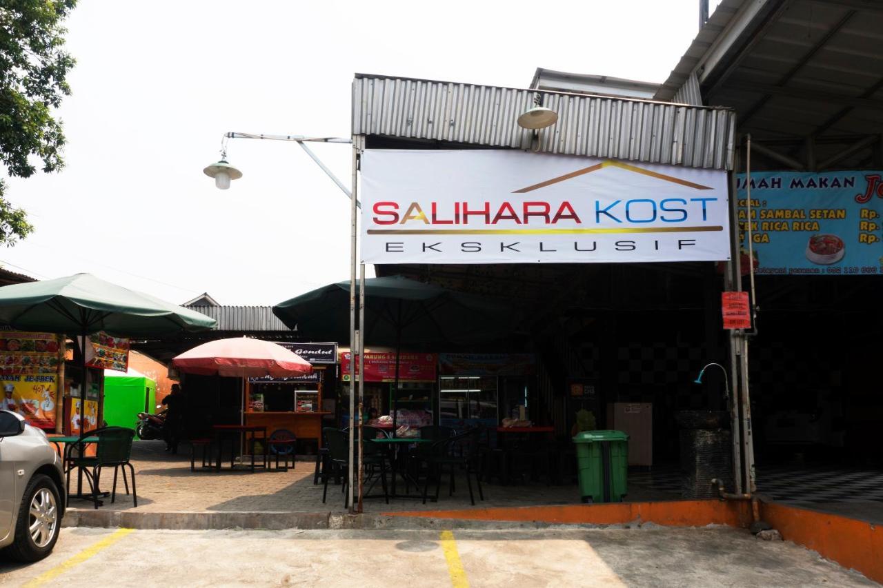 Salihara Kost Jacarta Exterior foto