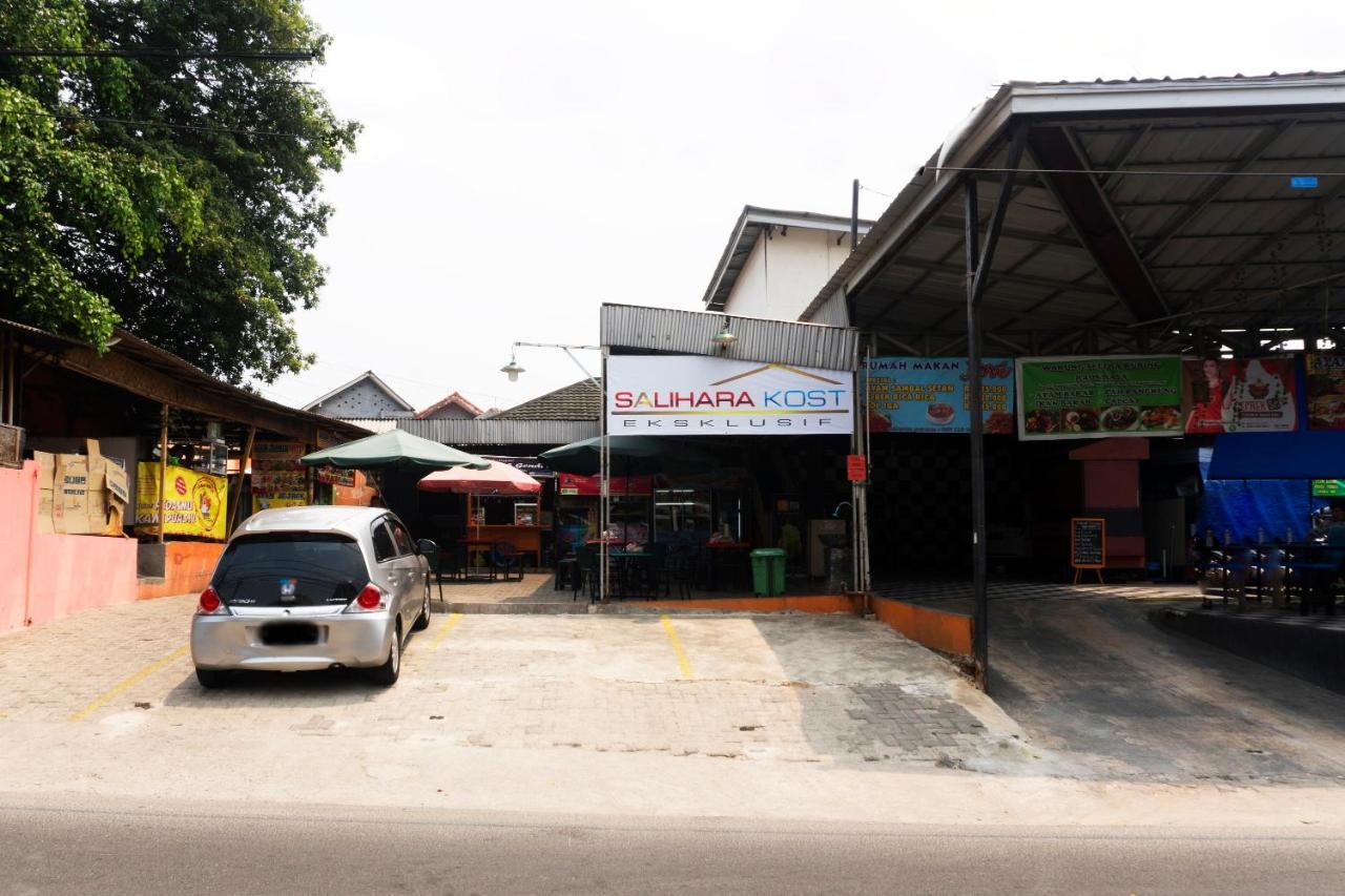 Salihara Kost Jacarta Exterior foto