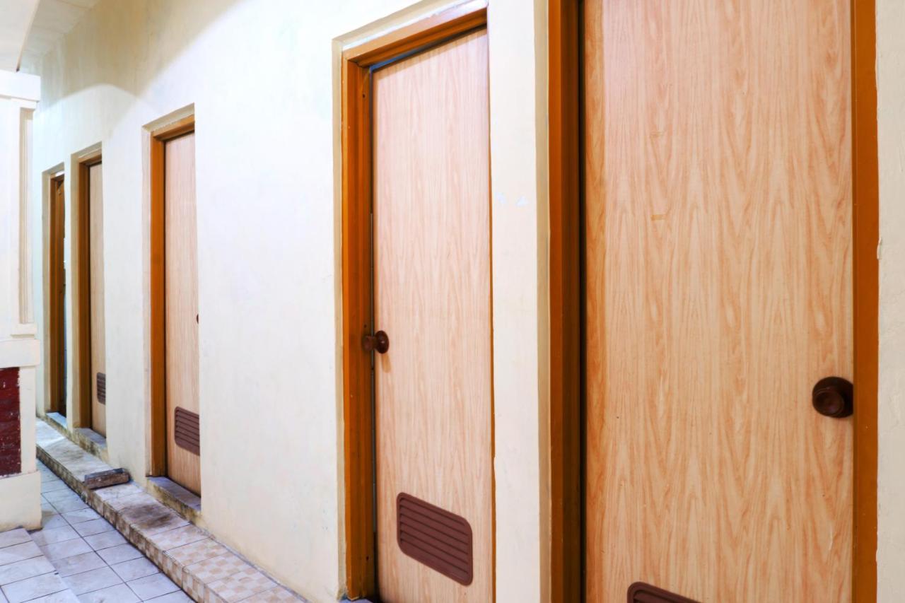 Salihara Kost Jacarta Exterior foto