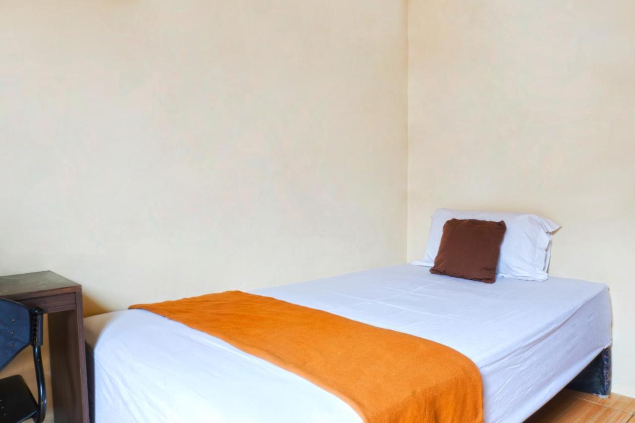 Salihara Kost Jacarta Exterior foto