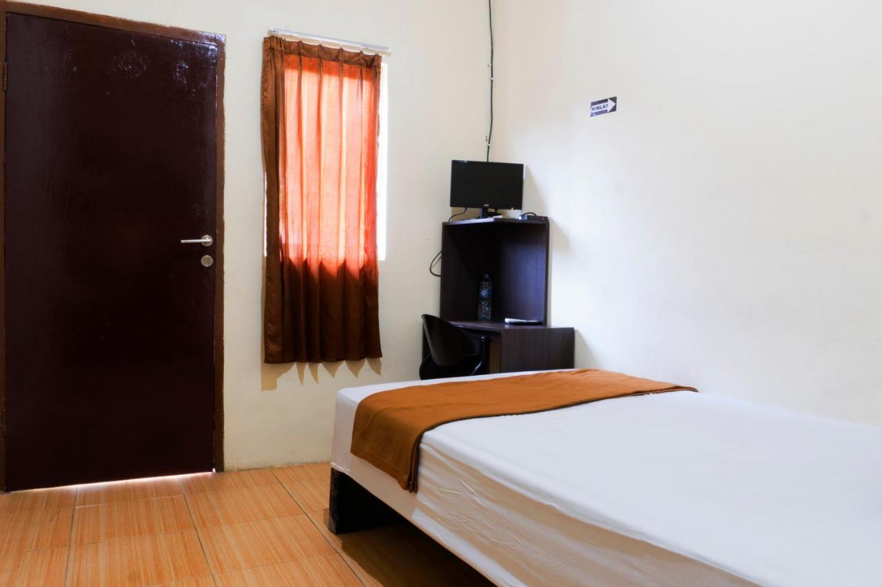 Salihara Kost Jacarta Exterior foto