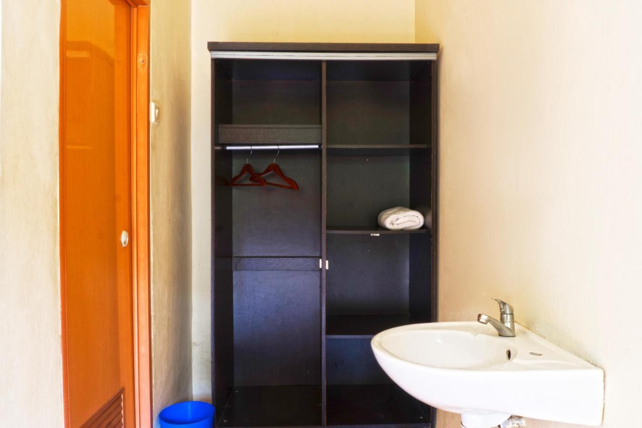 Salihara Kost Jacarta Exterior foto