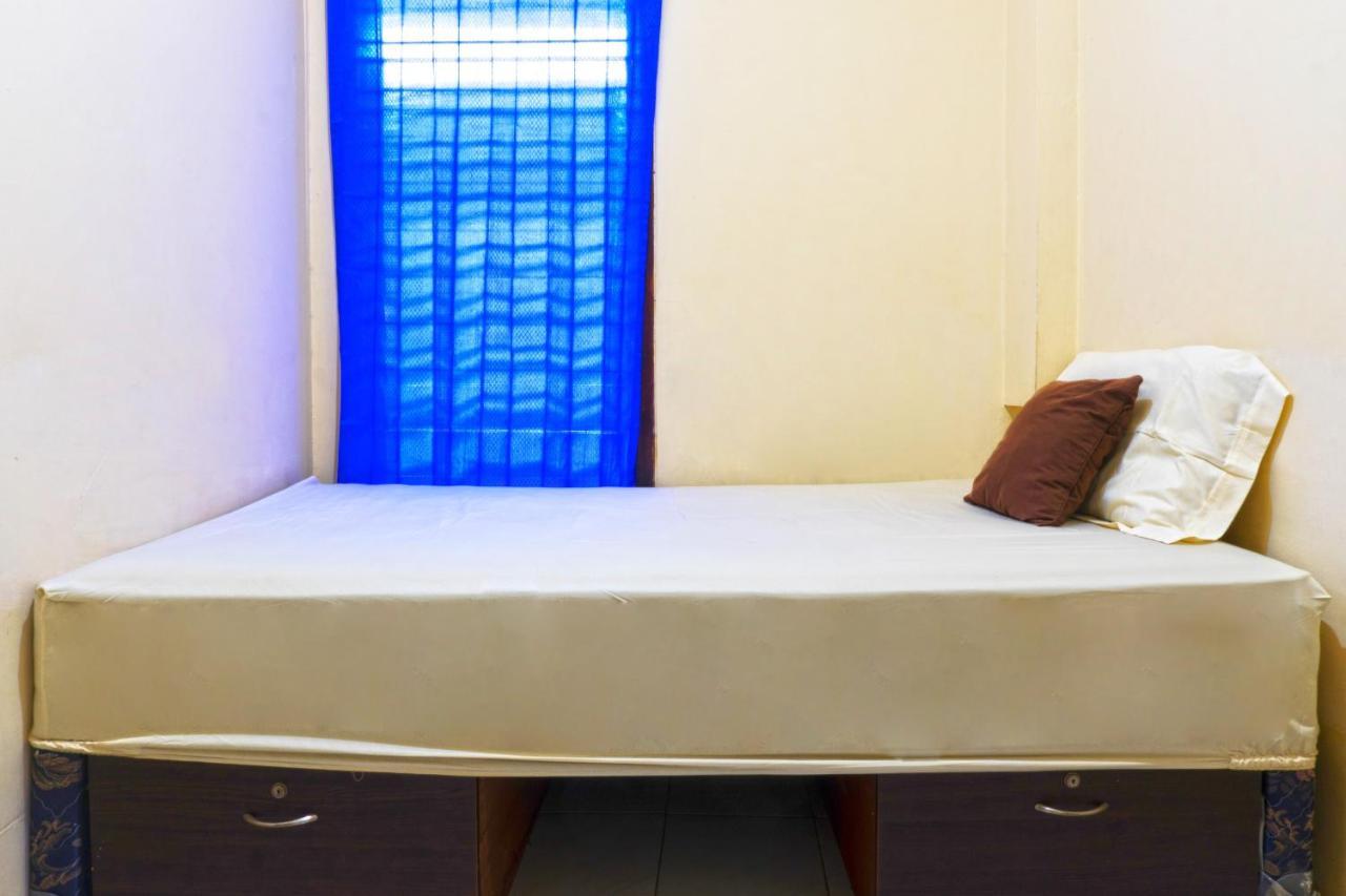 Salihara Kost Jacarta Exterior foto